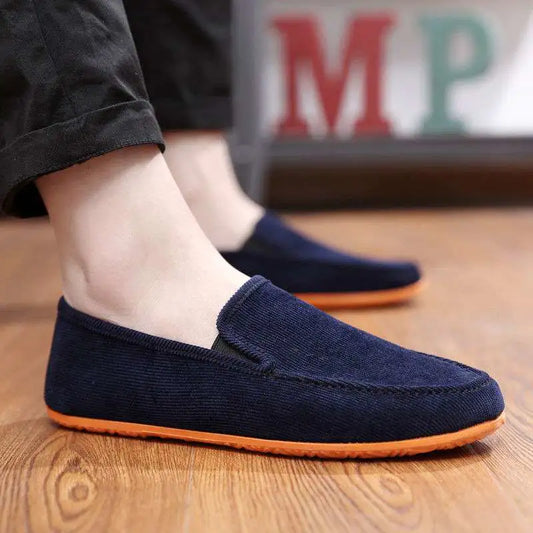 Autumn Men Flats Shoes Slip On Male Loafers Driving Moccasins Homme Men Casual Shoes Fashion Dress Wedding Footwear Summer 2022