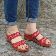 Sandalias de cuña de plataforma suave de los pies abiertos para mujeres Sandalias de soporte de arco de recorte Sandalias de tobogán de comodidad zapatillas para caminar livianas