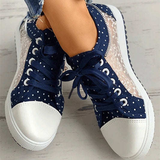 Nuevos zapatos de malla para mujeres zapatos de mesa de alumno de verano zapatos de lienzo hueco de lienzo